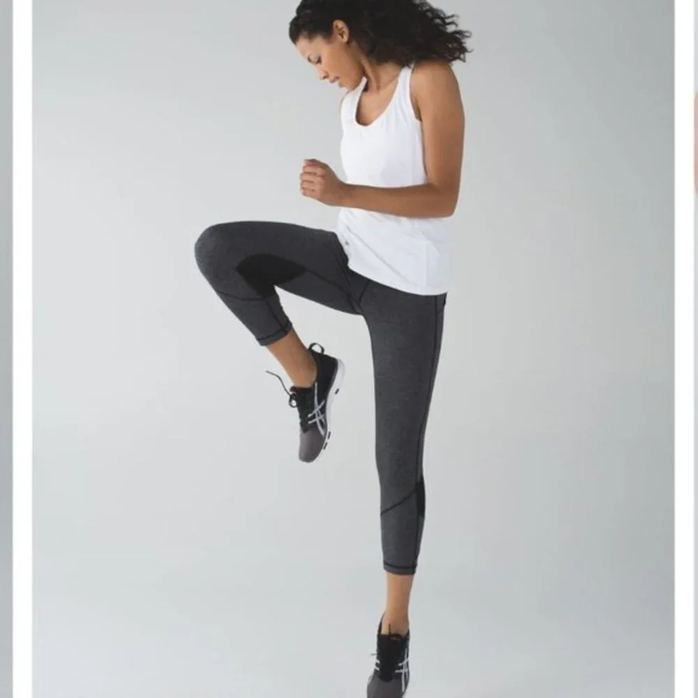 lululemon athletica size cropped
